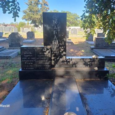 GRAHAM Johannes H. Fourie 1912-2001 & Cecilia Johanna CALITZ 1917-1973