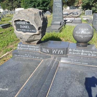 WYK Andries Daniel, van 1906-1967 & Lilian Alice Mabel 1914-1998