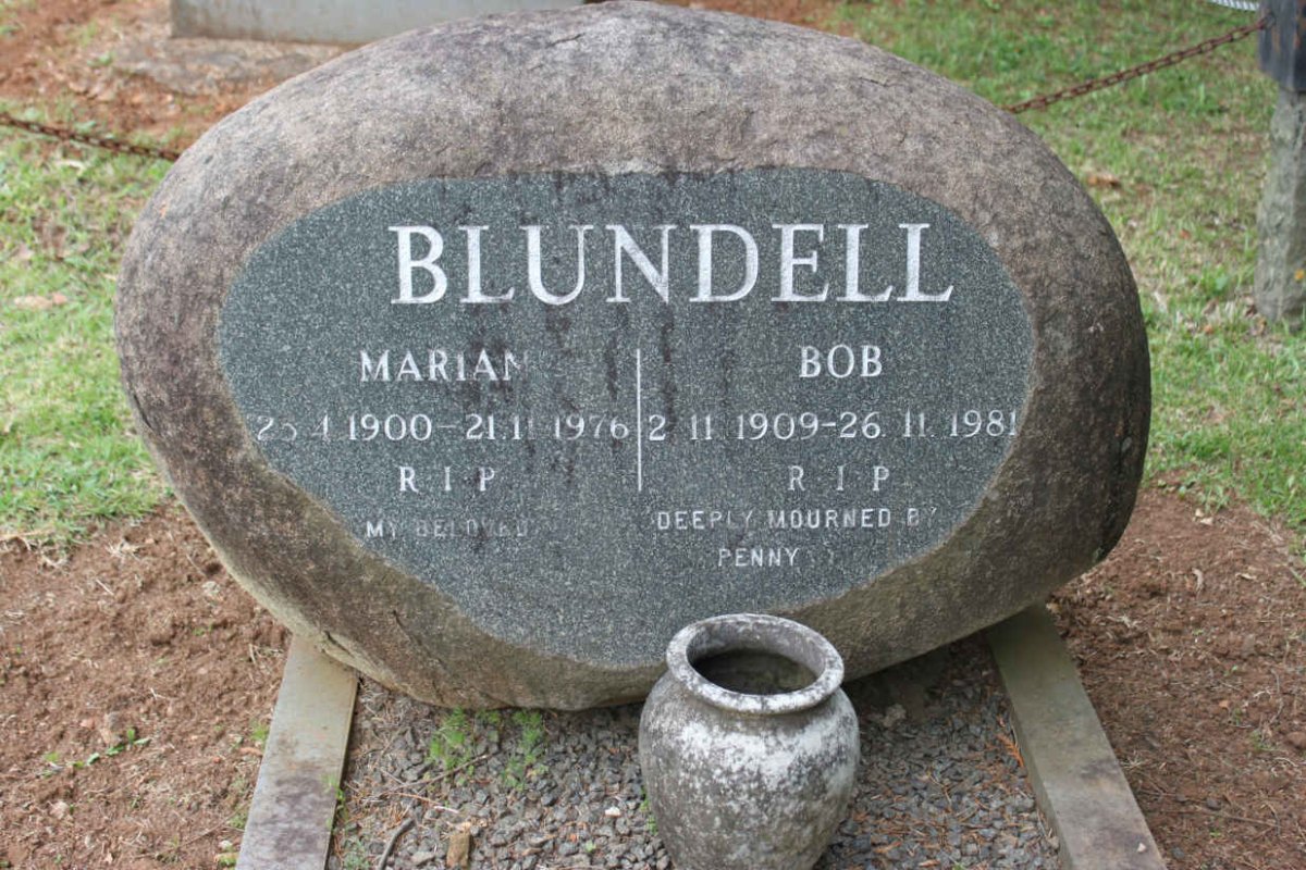 BLUNDELL Bob 1909-1981 &amp; Marian 1900-1976