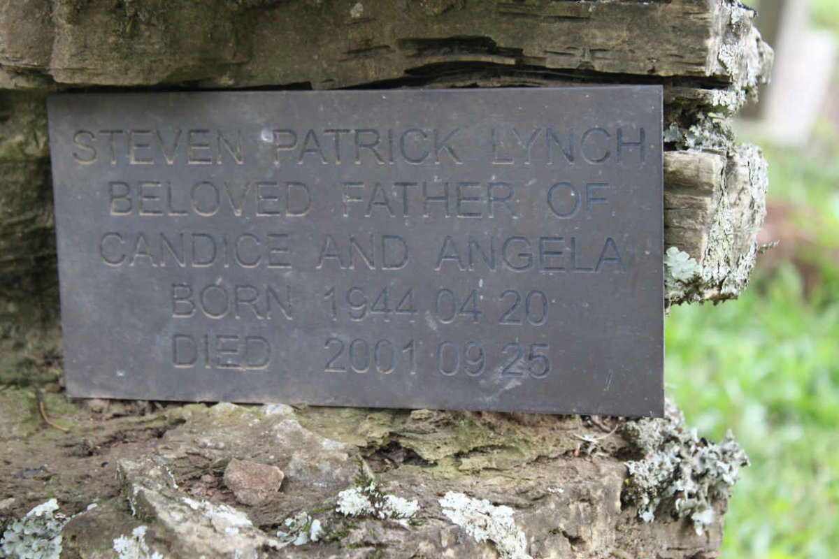 LYNCH Steven Patrick 1944-2001