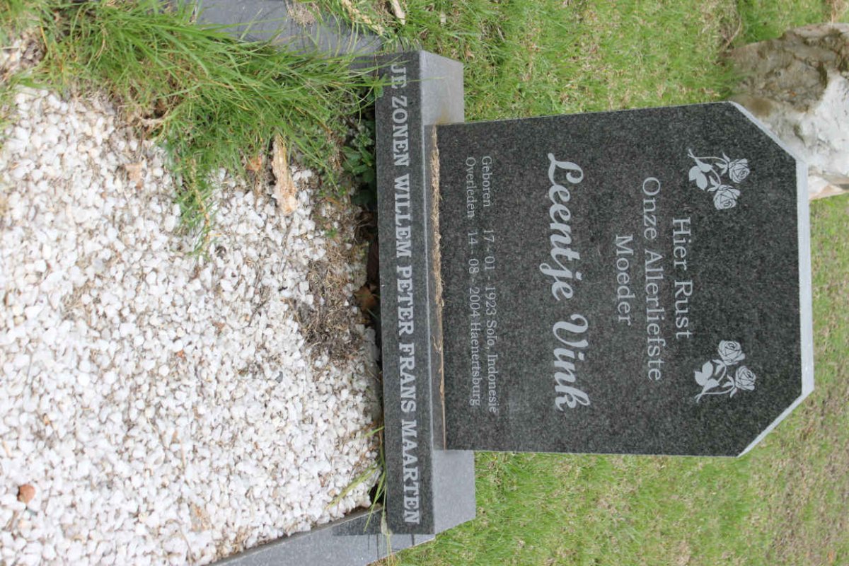 VINK Leentje 1923-2004