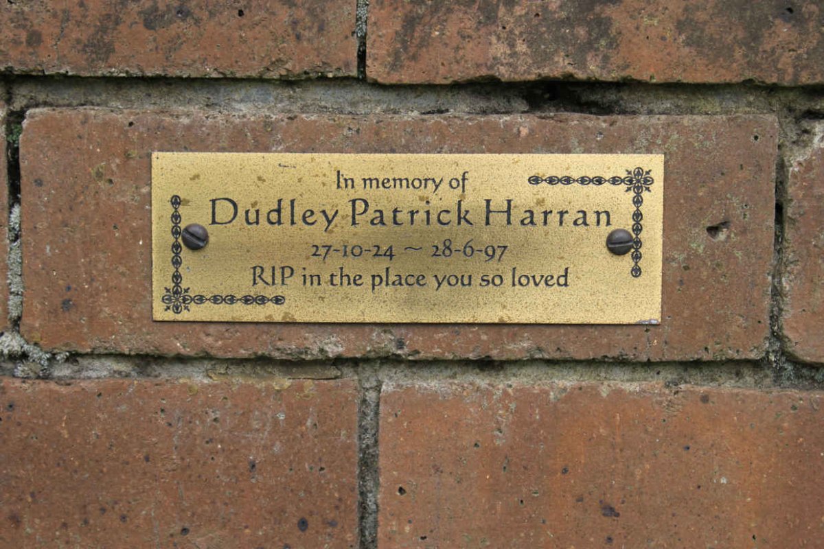 HARRAN Dudley Patrick 1924-1997