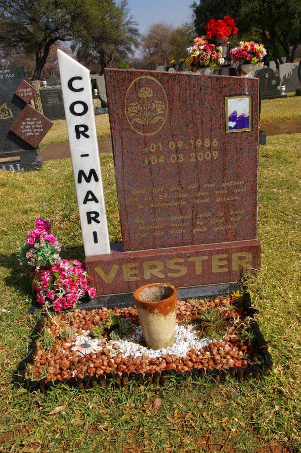 VERSTER Cor Mari 1986-2009