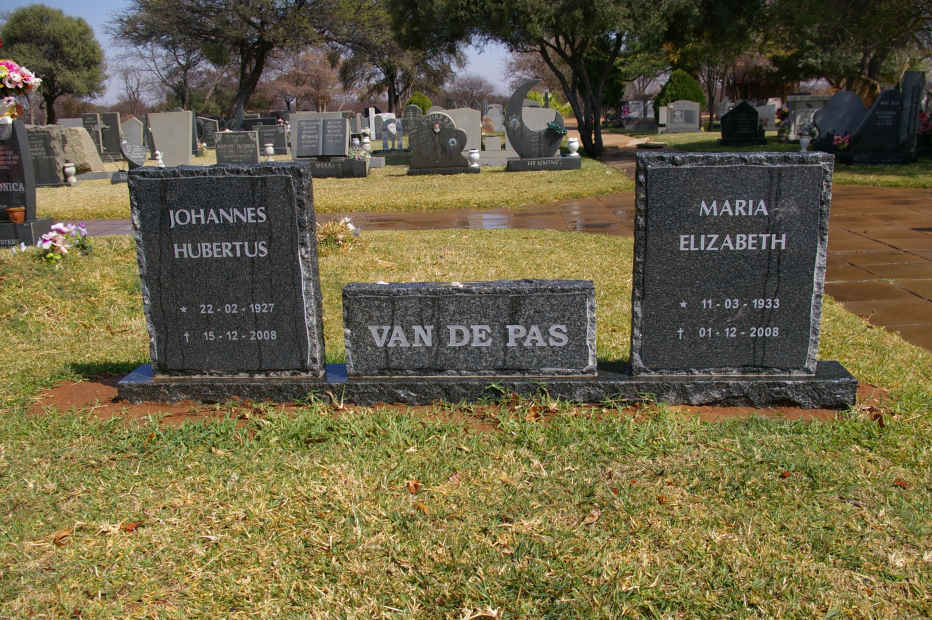 PAS Johannes Hubertus, van de 1927-2008 &amp; Maria Elizabeth 1933-2008