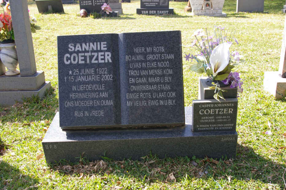 COETZER Casper Johannes ?-? &amp; Sannie 1922-2002