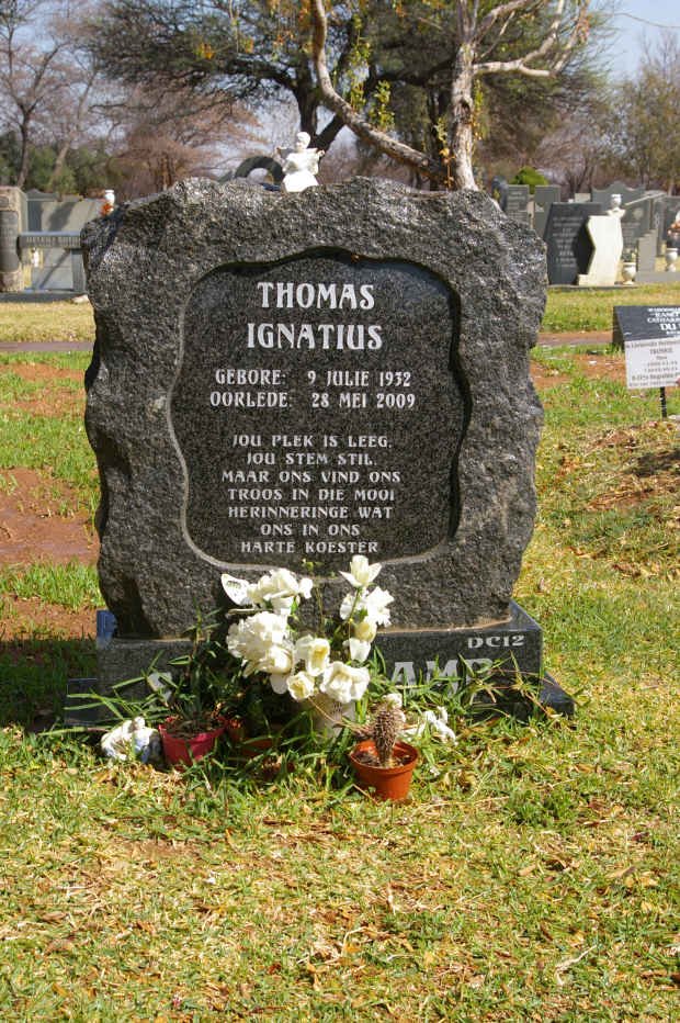 STEENKAMP Thomas Ignatius 1932-2009