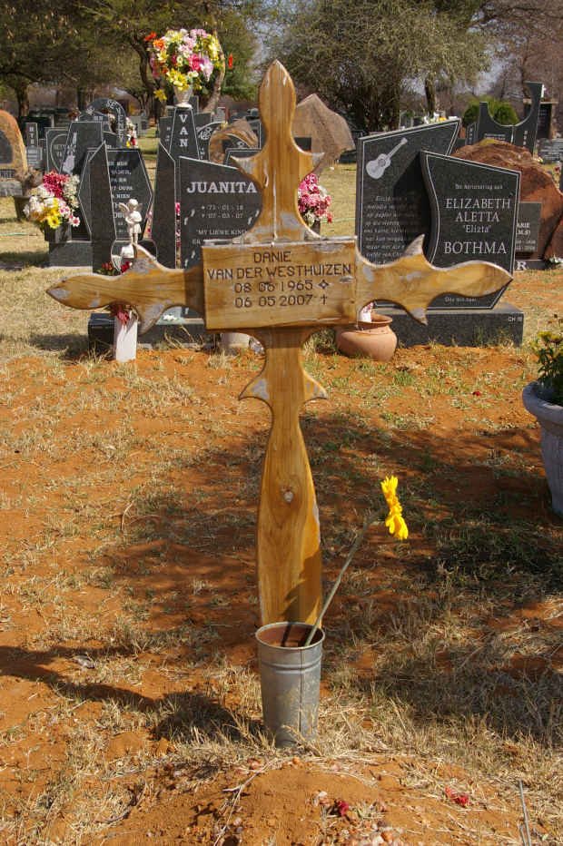 WESTHUIZEN Danie, van der 1965-2007