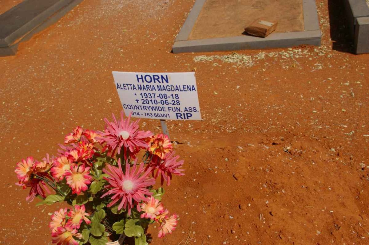 HORN Aletta Maria Magdalena 1937-2010