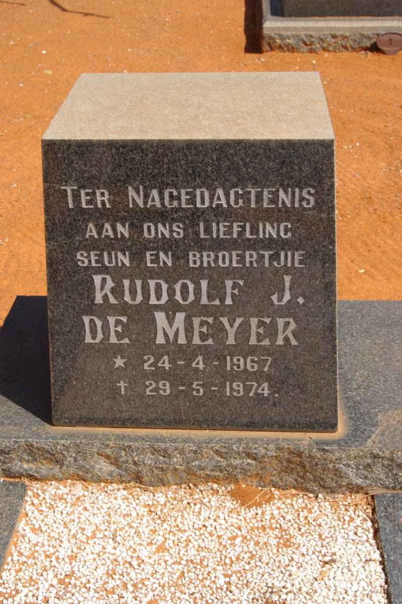 MEYER Rudolf J., de 1967-1974