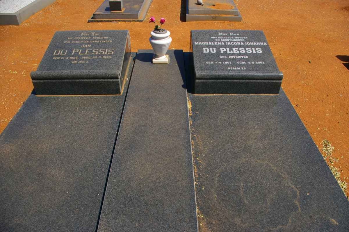 PLESSIS Jan, du 1905-1969 &amp; Magdalena Jacoba Johanna POTGIETER 1907-2003