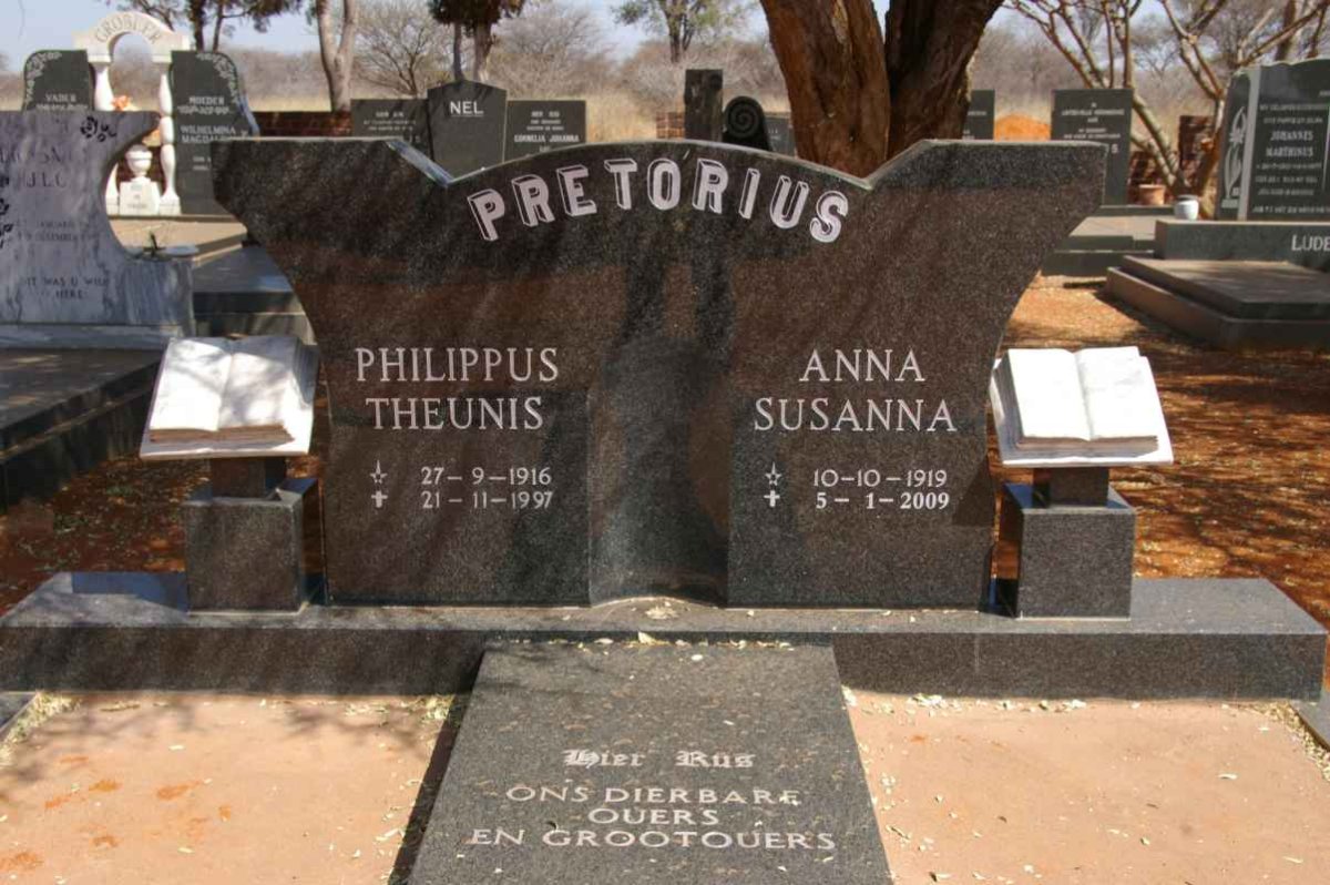 PRETORIUS Philippus Theunis 1916-1997 &amp; Anna Susanna 1919-2009