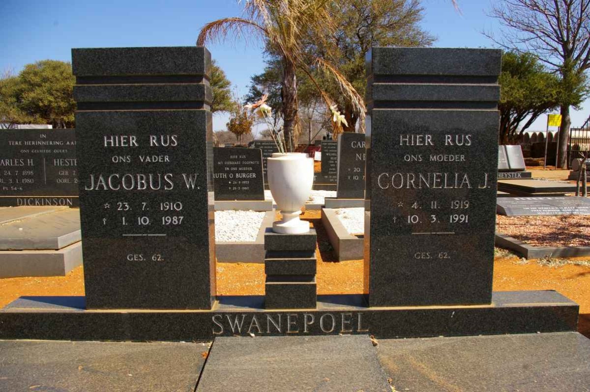 SWANEPOEL Jacobus W. 1910-1987 &amp; Cornelia J. 1919-1991