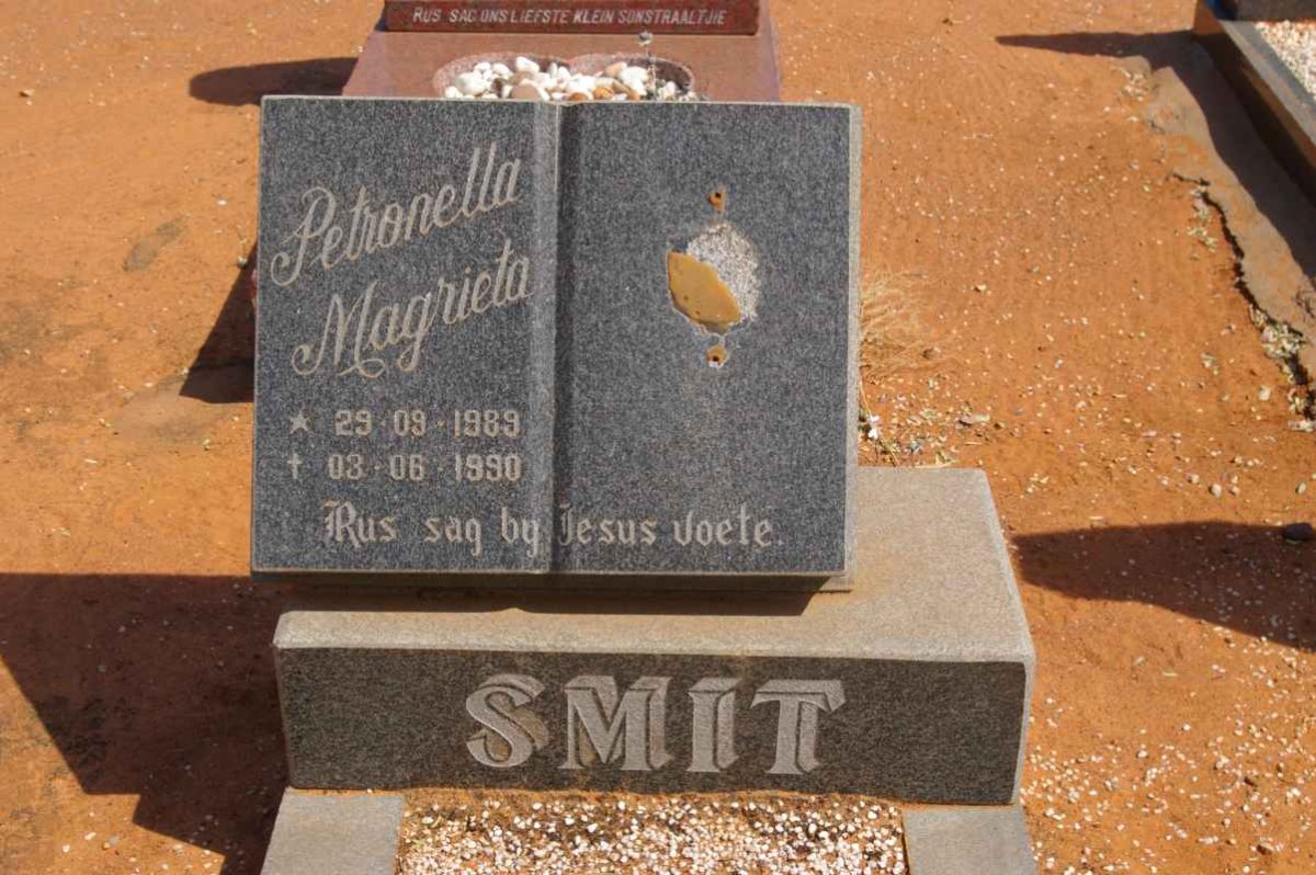 SMIT Petronella Magrieta 1989-1990
