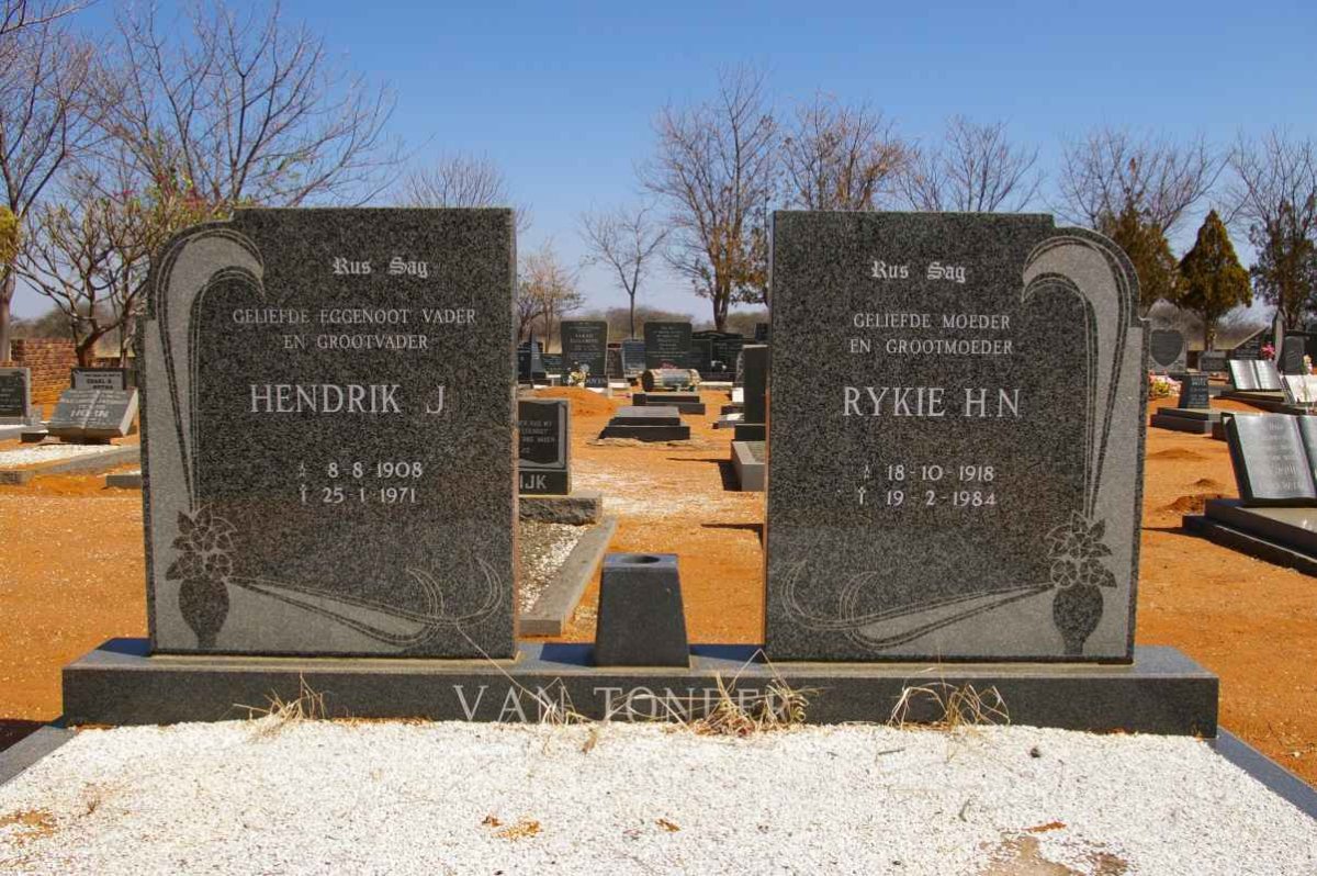 TONDER Hendrik J., van 1908-1971 &amp; Rykie H.N. 1918-1984