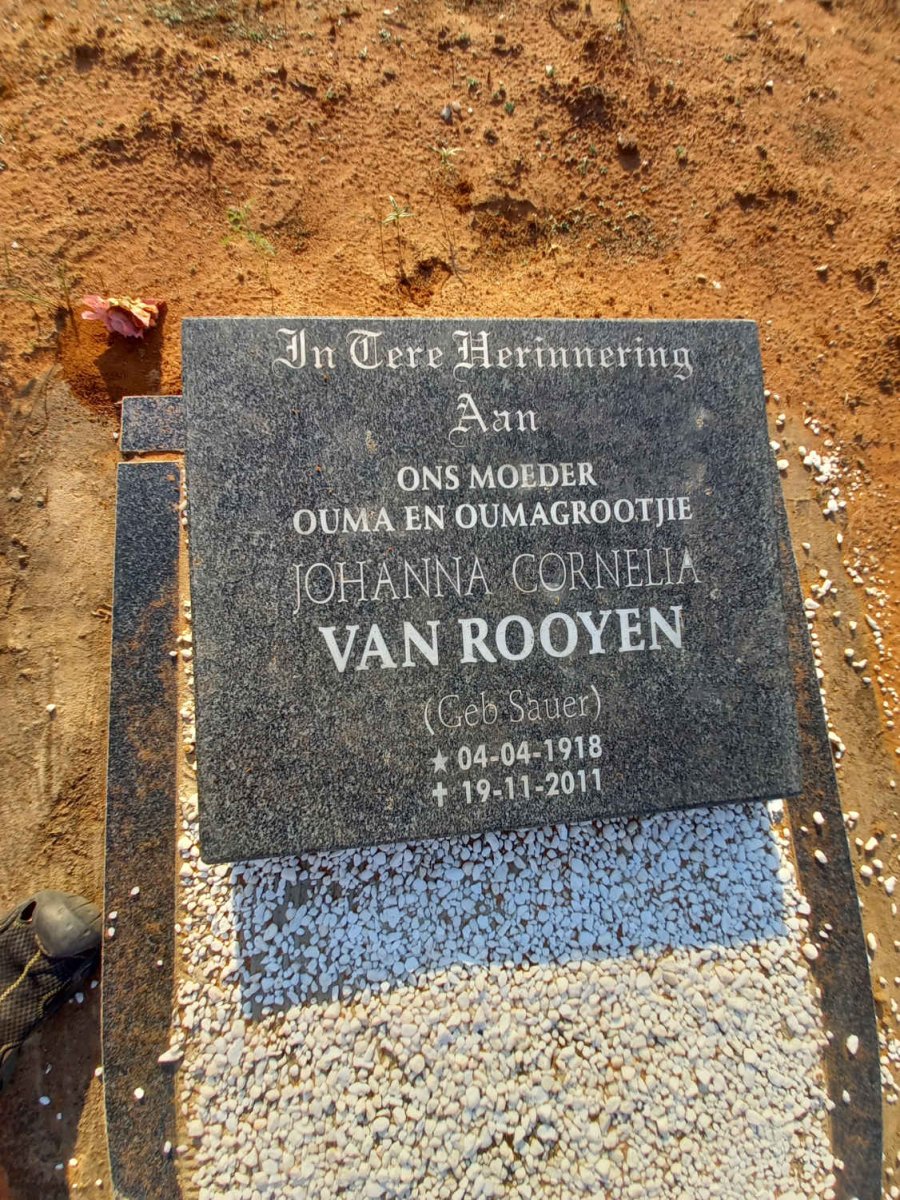 ROOYEN Johanna Cornelia, van nee SAUER 1918-2011