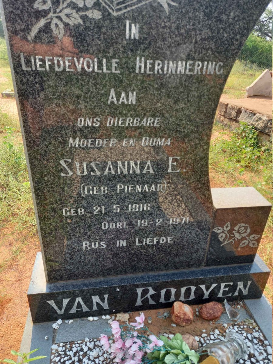 ROOYEN Susanna E., van nee PIENAAR 1916-1971