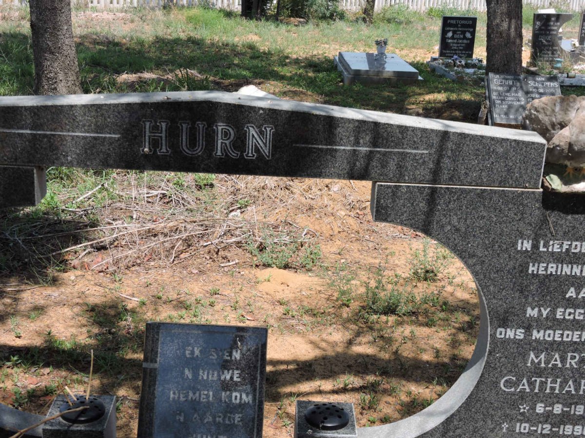 HURN Robert 1929-2008 &amp; Martha Catharina 1936-1996