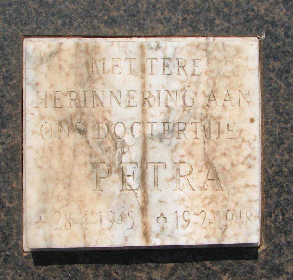 ? Petra 1945-1948