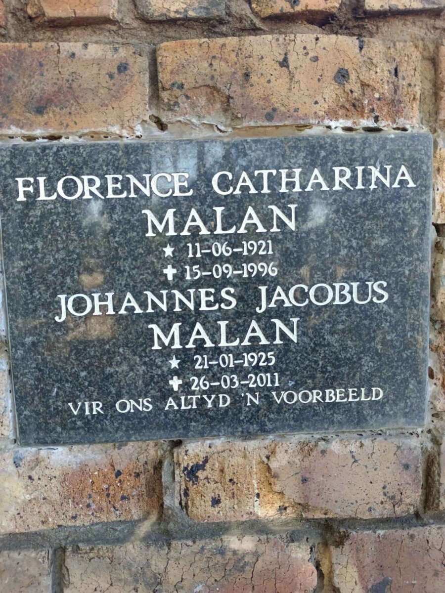 MALAN Johannes Jacobus 1925-2011 & Florence Catharina 1921-1996