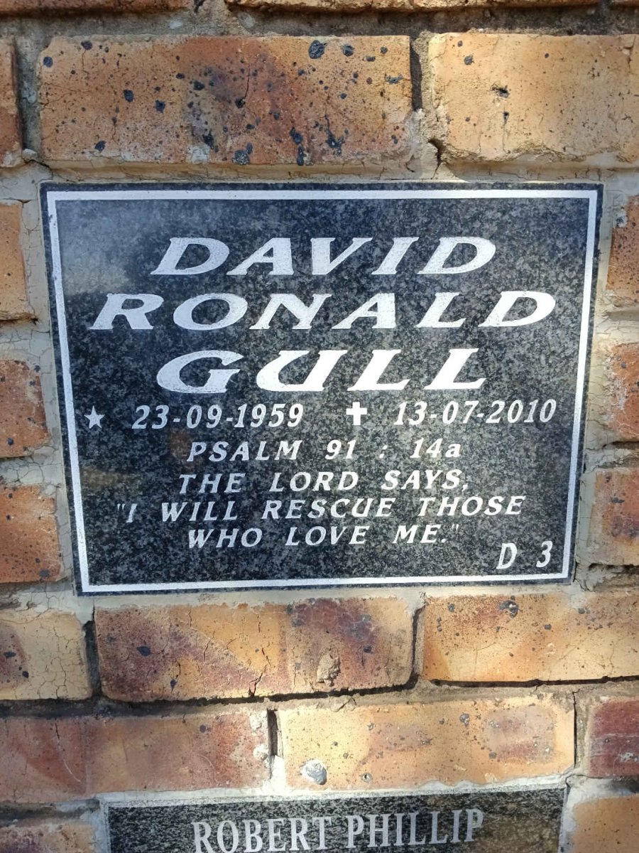 GULL David Ronald 1959-2010