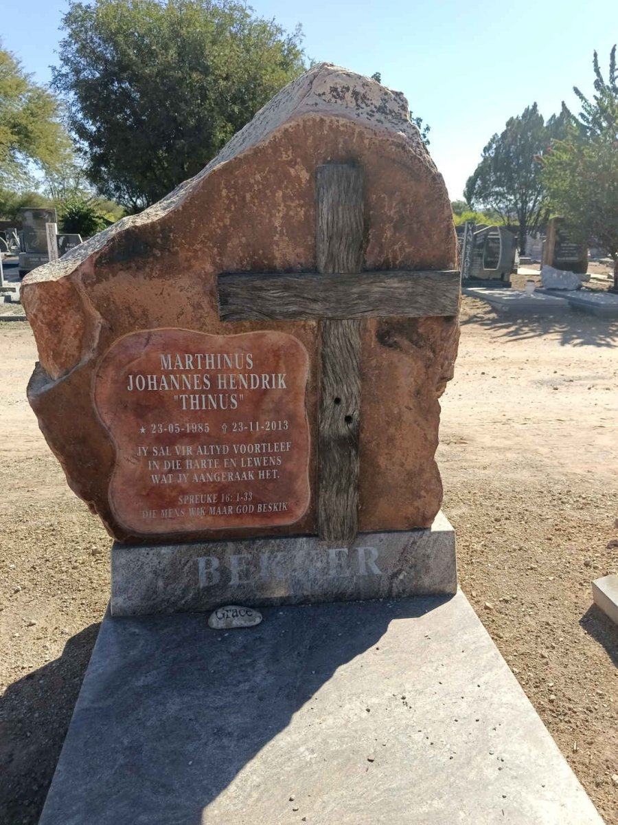BEKKER Marthinus Johannes Hendrik 1985-2013