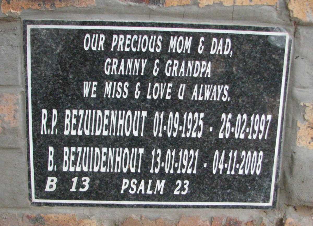 BEZUIDENHOUT  B. 1921-2008 &amp; R.P. 1925-1997 