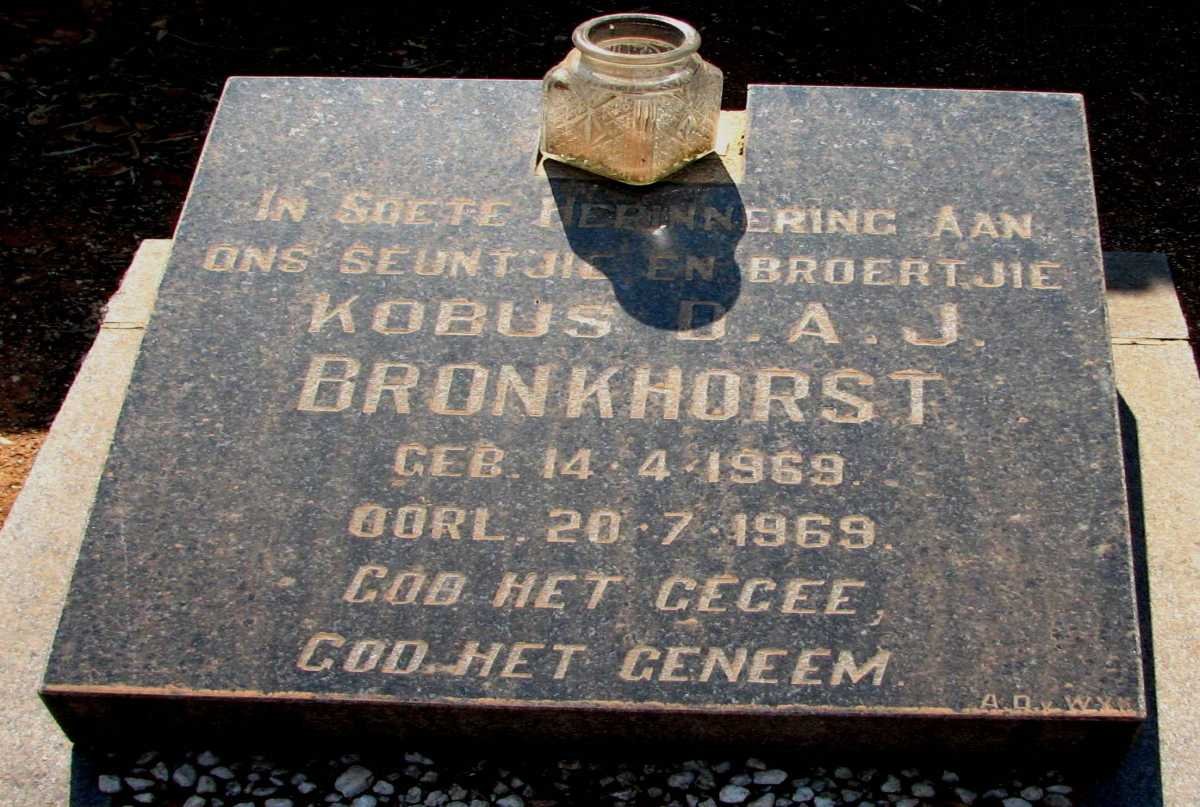 BRONKHORST Kobus D.A.J. 1969-1969