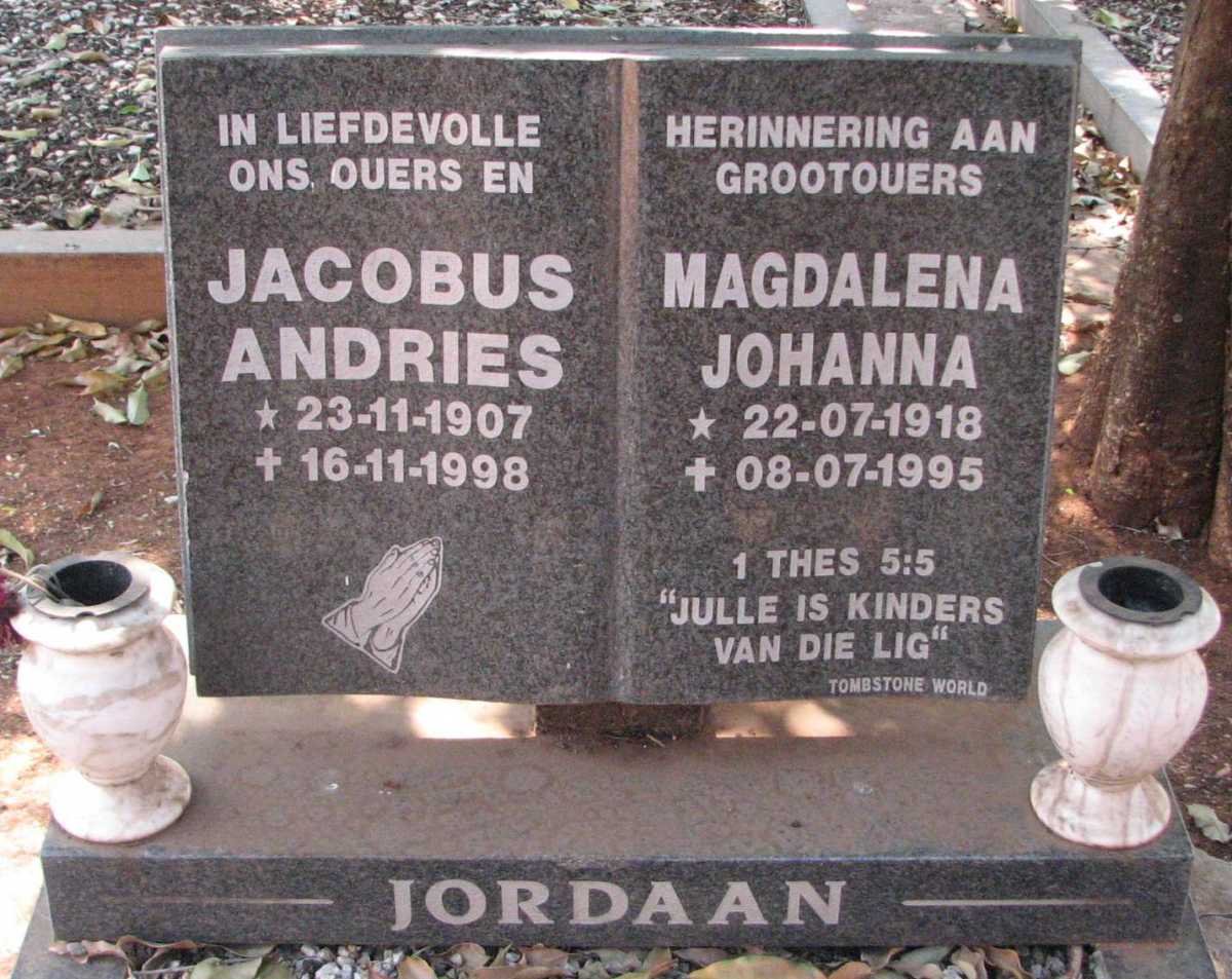 JORDAAN Jacobus Andries 1907-1998 &amp; Magdalena Johanna 1918-1995