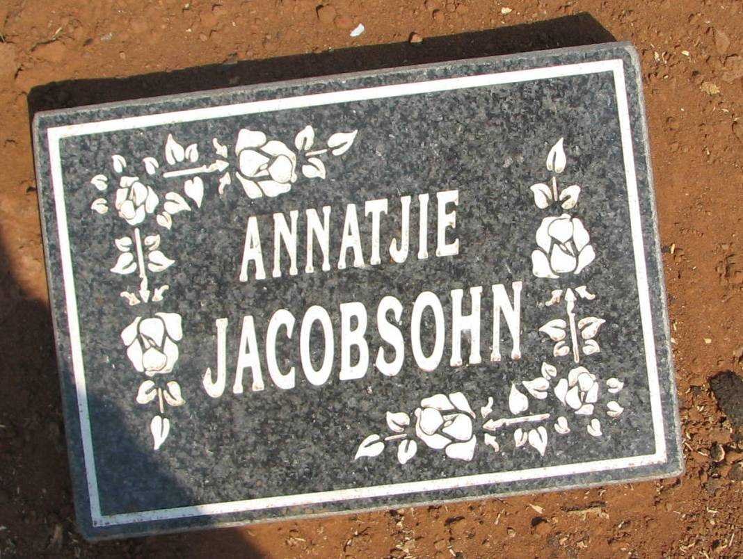 JACOBSOHN Annatjie