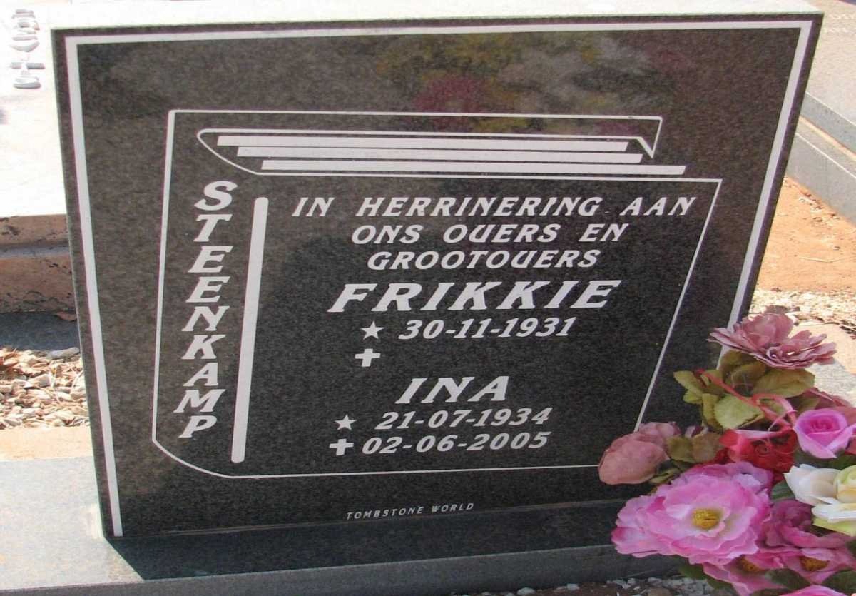STEENKAMP Frikkie 1931- &amp; Ina 1934-2005