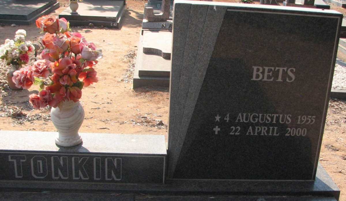 TONKIN Bets 1955-2000