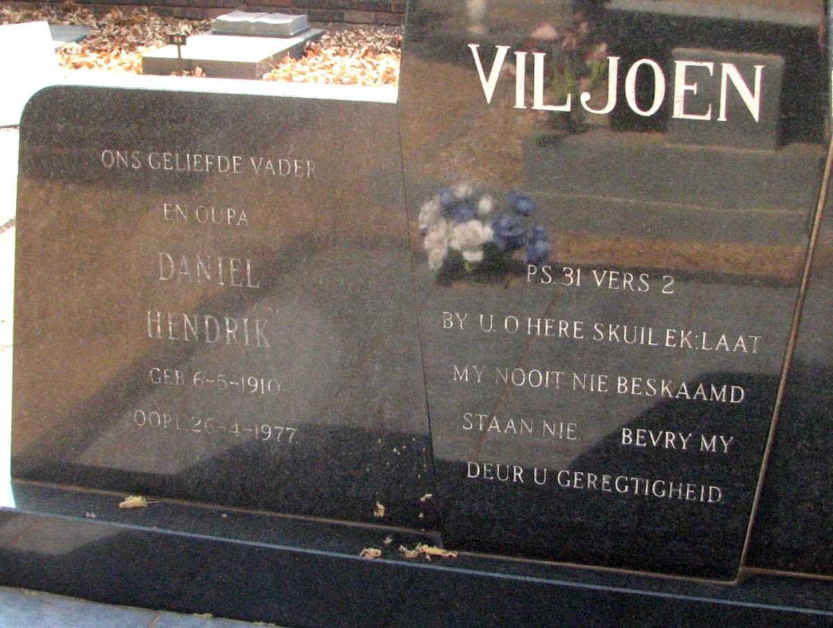 VILJOEN Daniel Hendrik 1910-1977 &amp; Elizabeth Catharina Johanna NAUDE 1918-1976