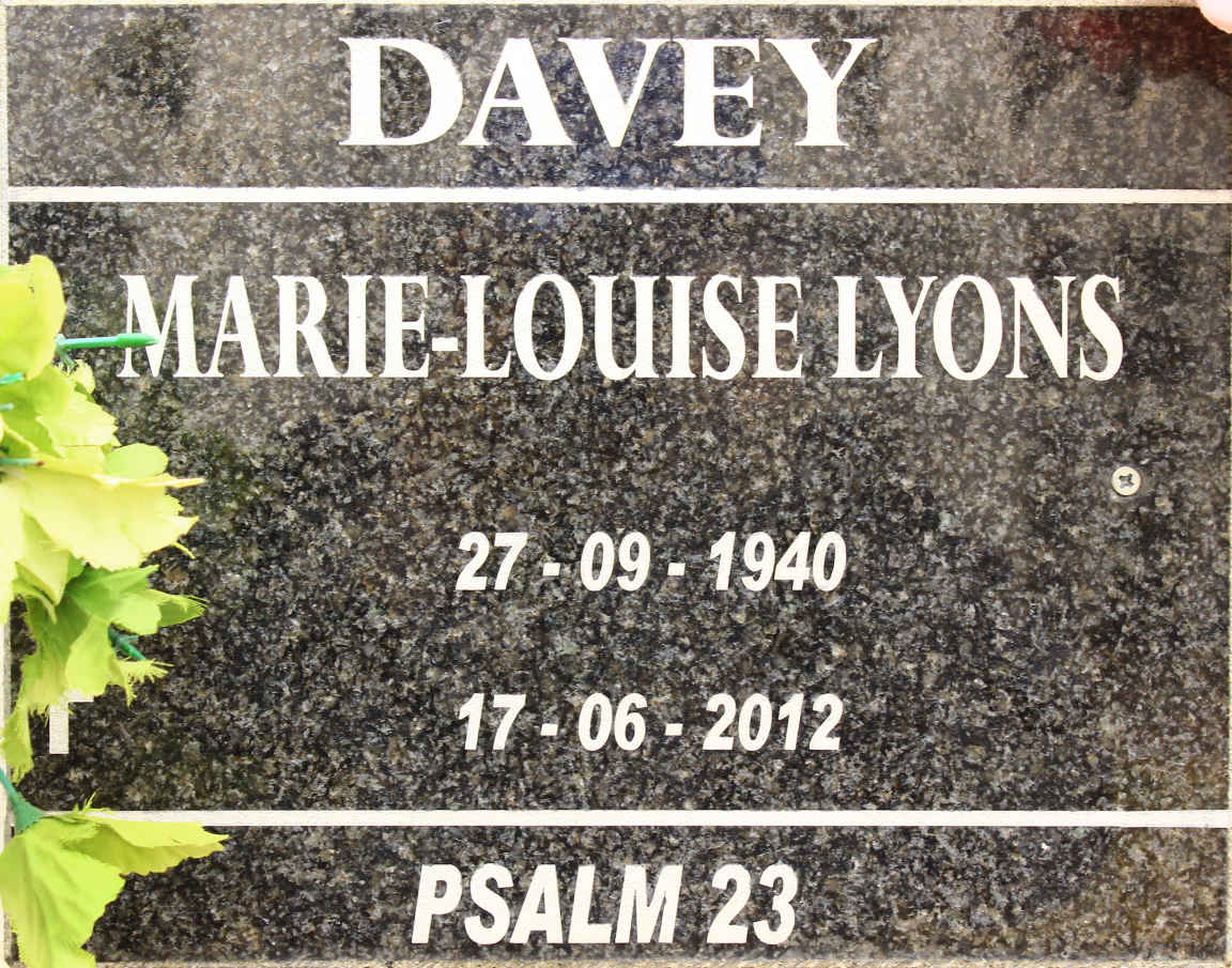 DAVEY Marie-Louise Lyons 1940-2012