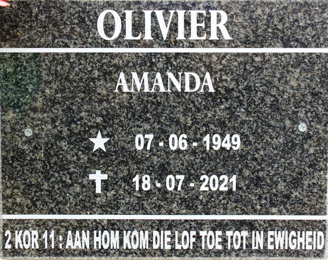 OLIVIER Amanda 1949-2021