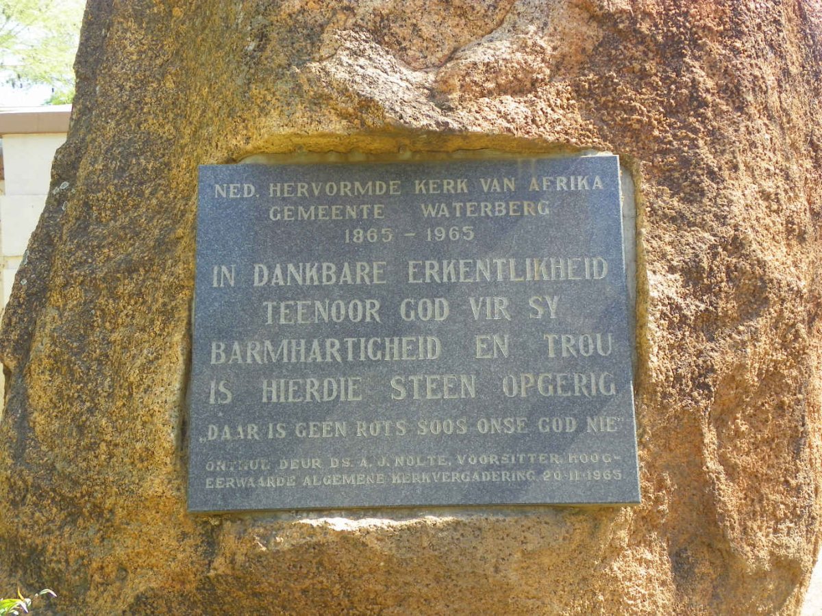 5. Gedenkplaat