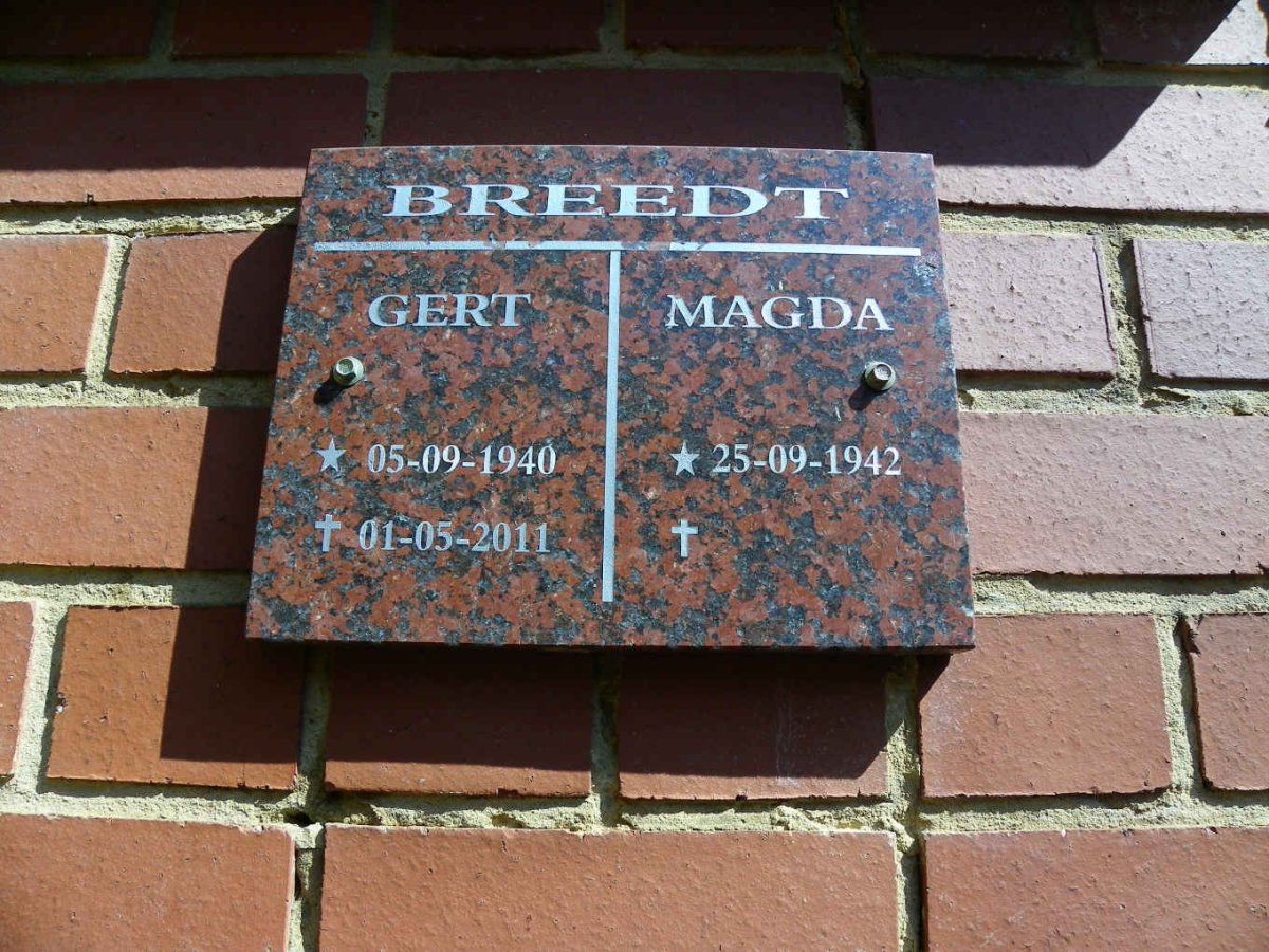 BREEDT Gert 1940-2011 &amp; Magda 1942-