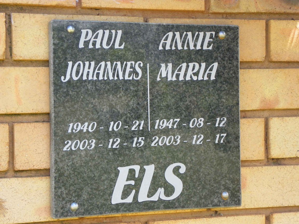 ELS Paul Johannes 1940-2003 &amp; Annie Maria 1947-2003