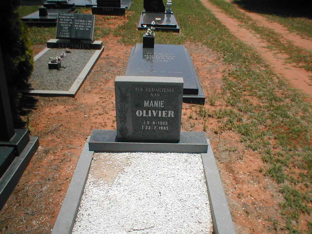 OLIVIER Manie 1905-1985
