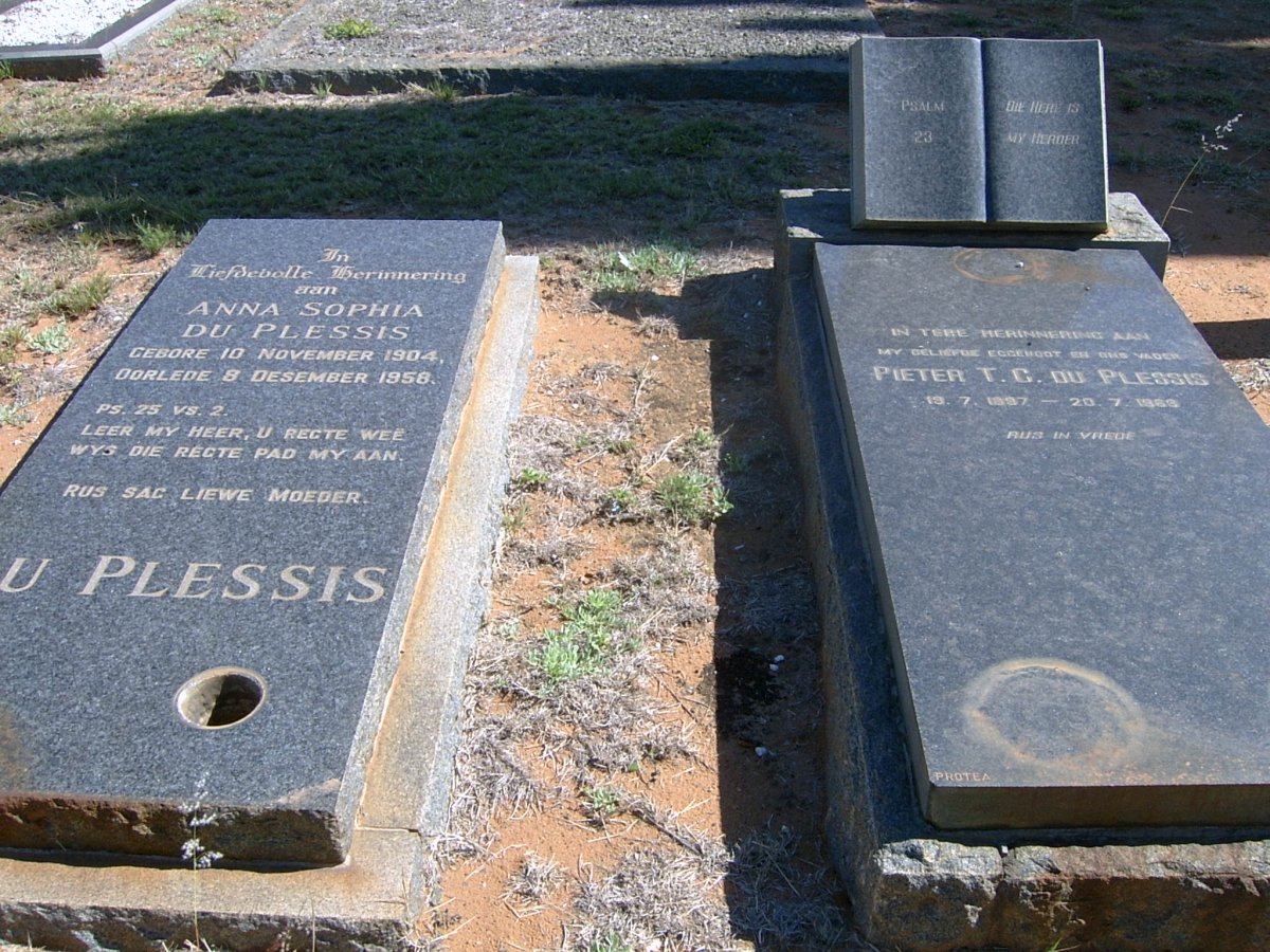 PLESSIS Pieter T.C., du 1897-1963 &amp; Anna Sophia 1904-1958