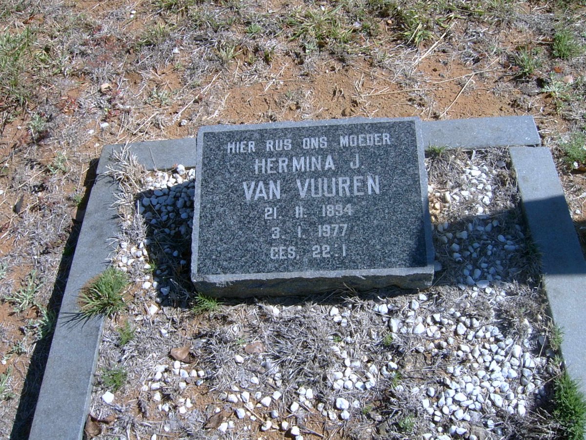 VUUREN Hermina J., van 1894-1977