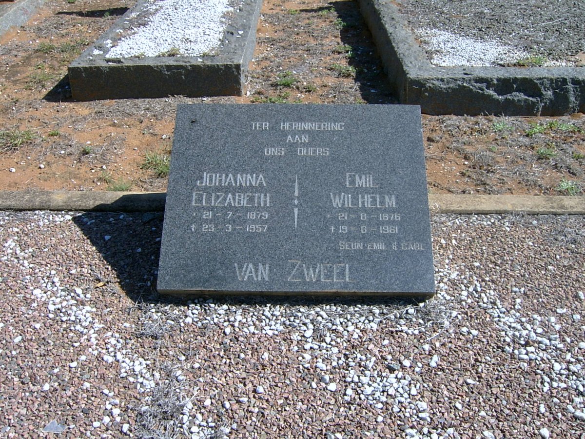 ZWEEL Emil Wilhelm, van 1876-1961 &amp; Johanna Elizabeth 1879-1957