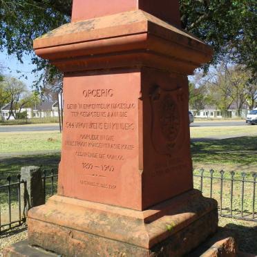 1. Monument onthul 1917