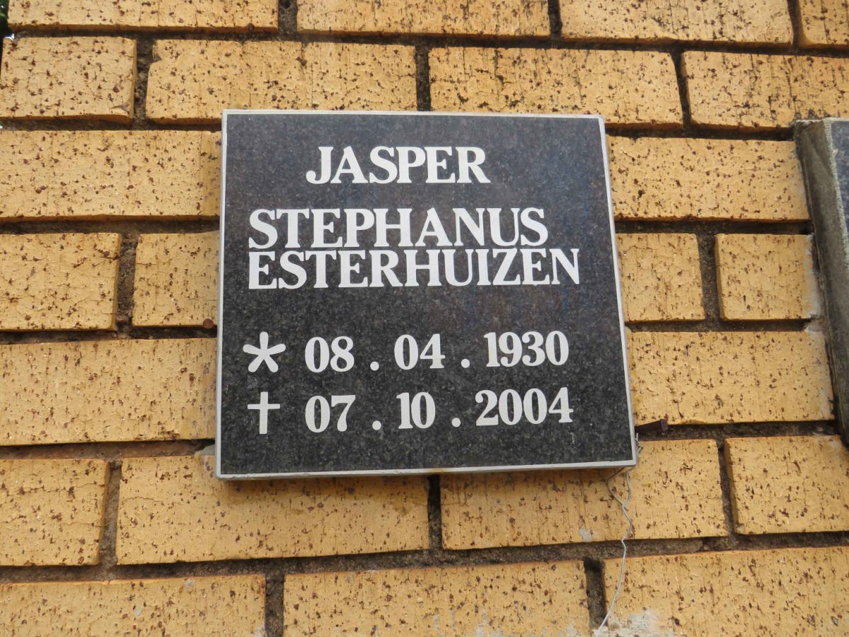JASPER Stephanus Esterhuizen 1930-2004