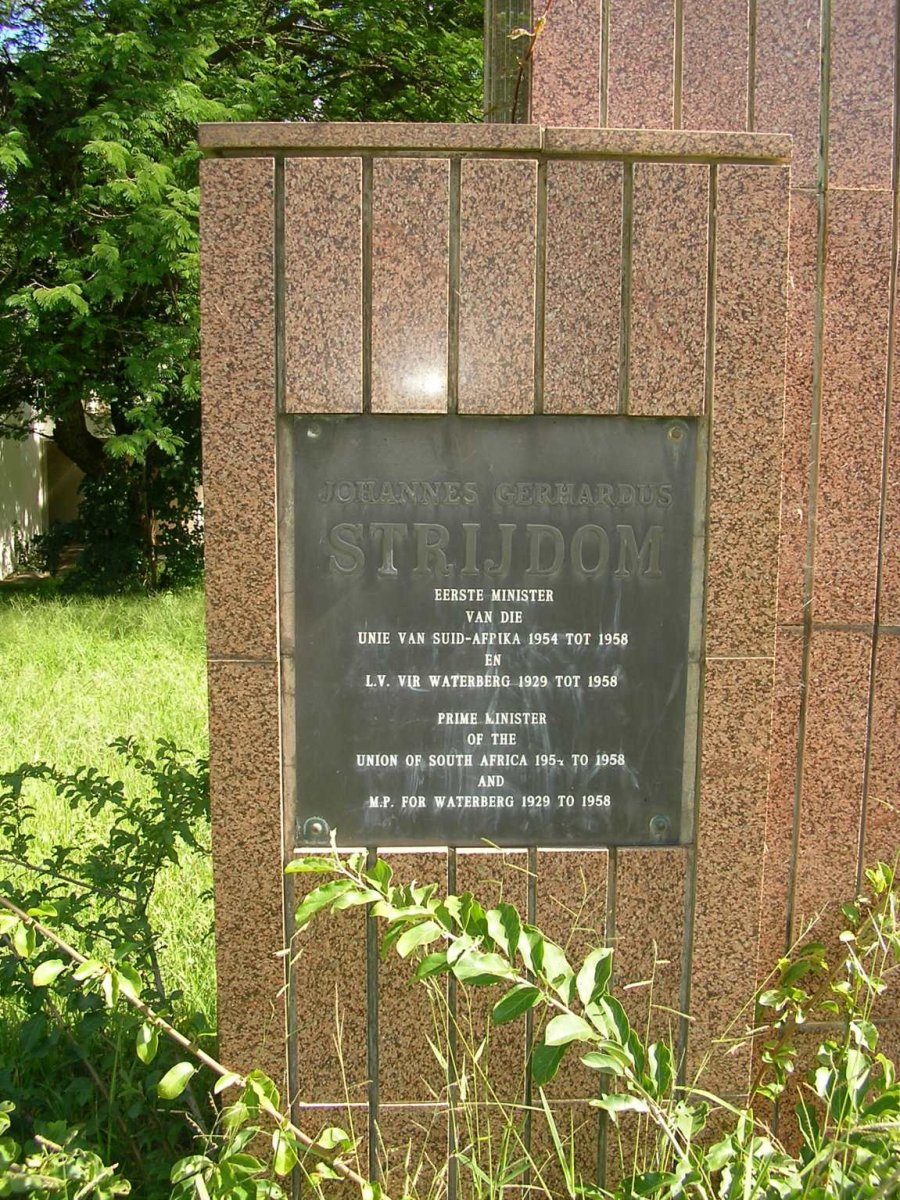 STRIJDOM Johannes Gerhardus 1893-1958