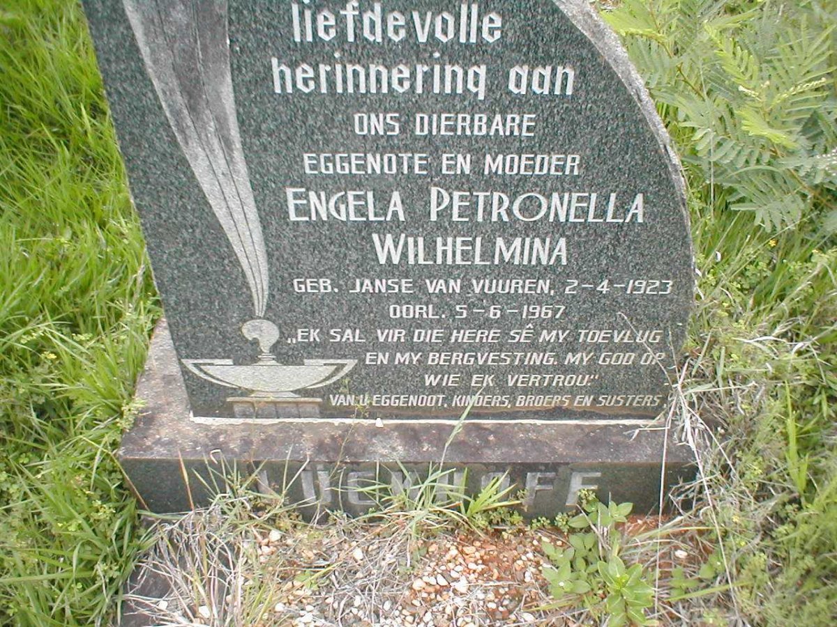 LÜCKHOFF Engela Petronella Wilhelmina nee JANSE VAN VUUREN 1923-1967