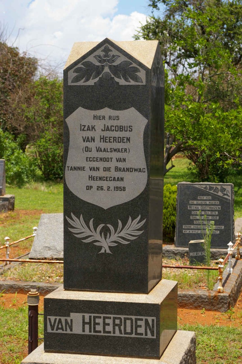 HEERDEN Izak Jacobus, van -1958