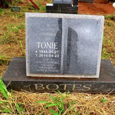 BOTES Tonie 1944-2014
