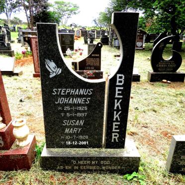 BEKKER Stephanus Johannes 1925-1997 & Susan Mary 1928-2001