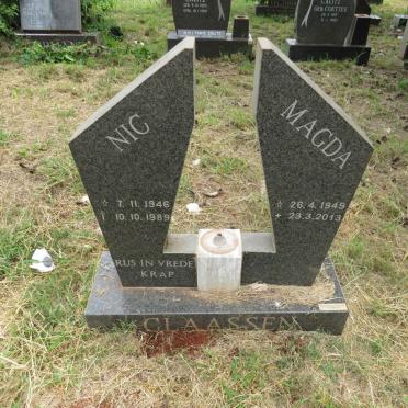CLAASSEN Nic 1946-1989 & Magda 1949-2013