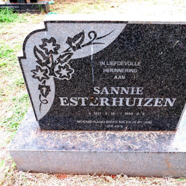 ESTERHUIZEN Sannie 1911-1999